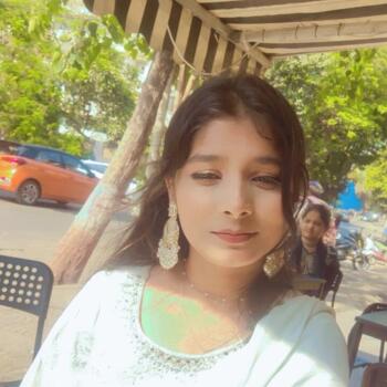 Babysitter Mumbai: Malik Kashaf