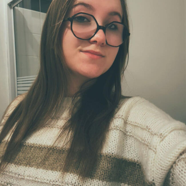 Babysitter in Arques-la-Bataille: Jessica