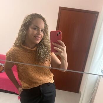 Babysitting job in Bom Jesus do Itabapoana: babysitting job Monique