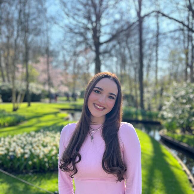 Babysitter in Steyr: Mira