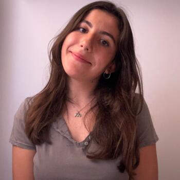 Babysitter in Madrid: Lola