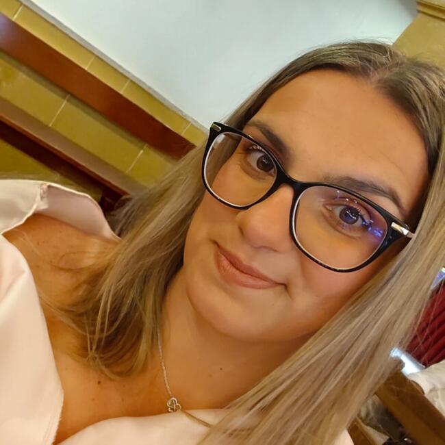 Babysitter em Sintra: Alexandra