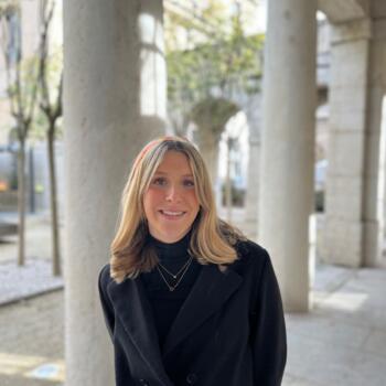 Babysitter Saint-Bonnet-de-Mure: Cassandra