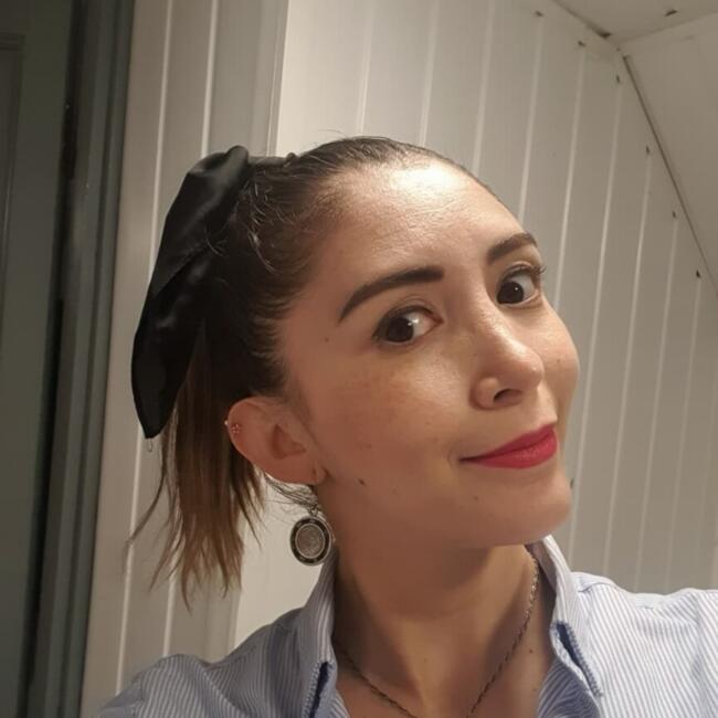 Babysitter in Drogheda: LORENA