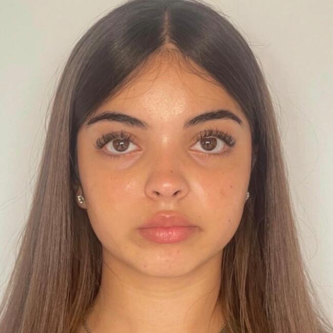 Babysitter in London: Ayla