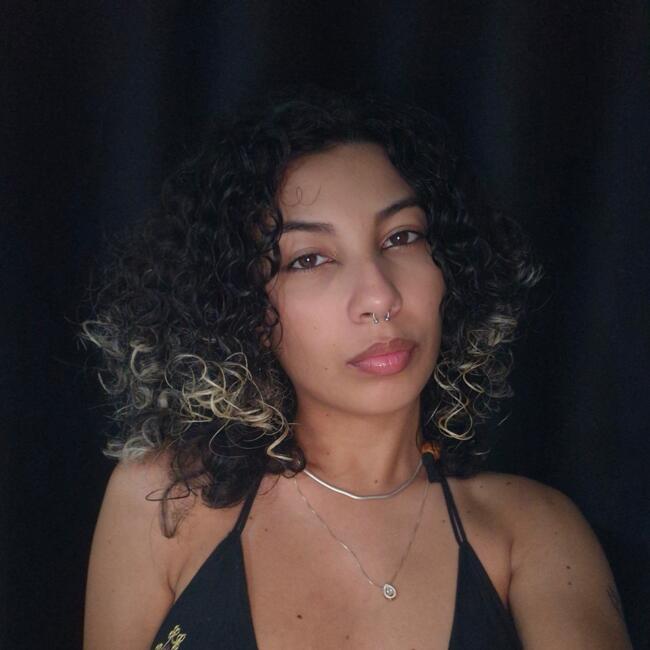 Babysitter in Vila Velha: Nicole