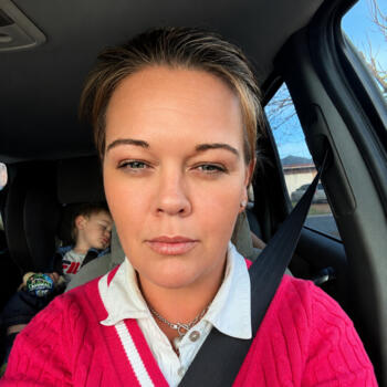 Babysitting job in Armidale: babysitting job Kiana