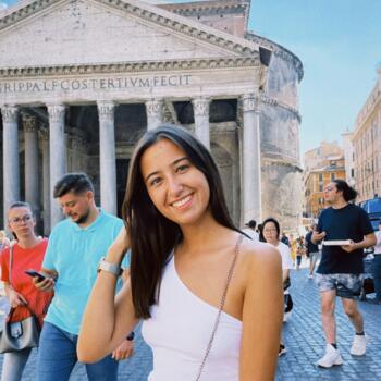 Babysitter em Lisboa: Carolina