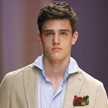 Nounou à Ouarzazate: عبد اللطيف العلوي