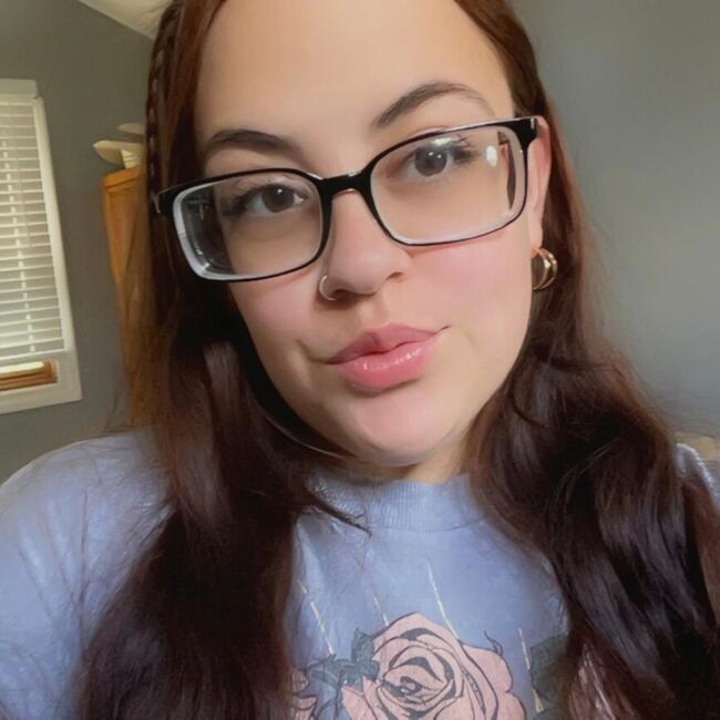 Babysitter in Ingleside (Illinois): Emmigin