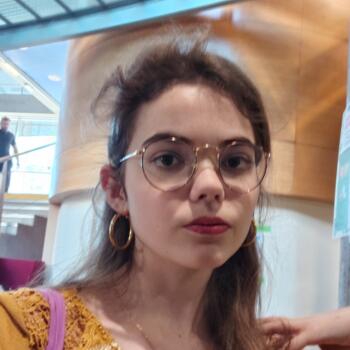 Babysitter in Lyon: Pauline