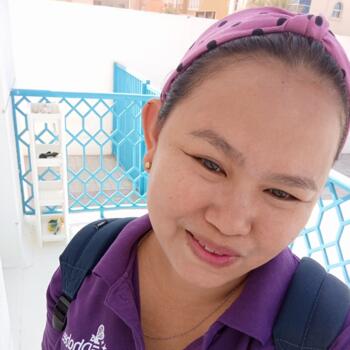 Babysitter in Dubai: Myline