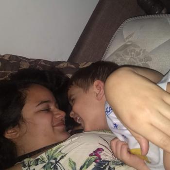 Babá Juiz de Fora: Sarah