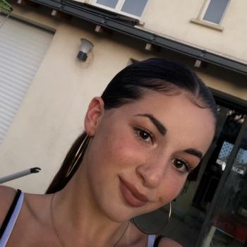 Baby-sitter in Cholet: Romane