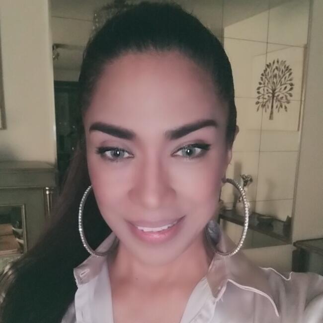 Babysitter in Quer: Celinda