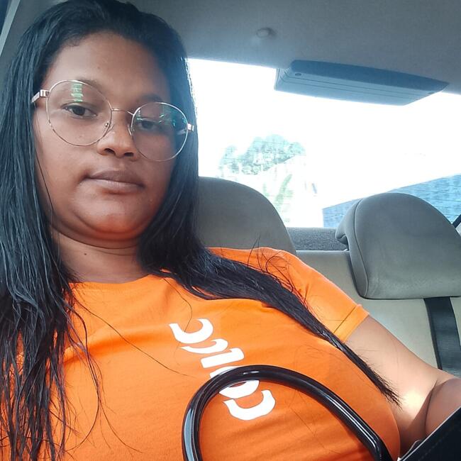 Babysitter in Sapé (Paraíba): Claudia