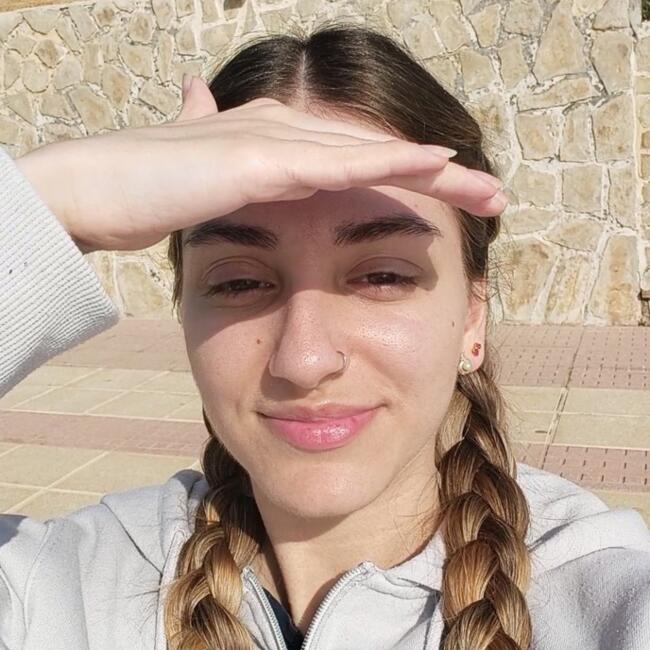 Niñera en Gandía: Clàudia