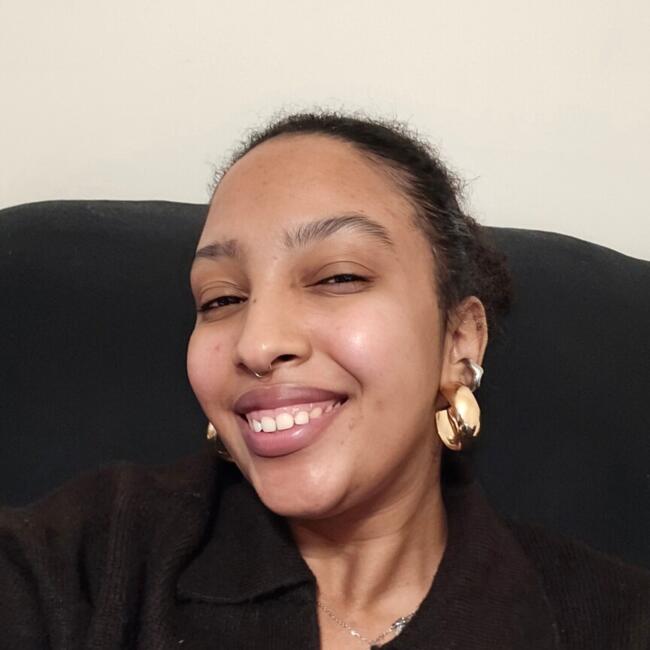 Babysitter em Setúbal: Nayma