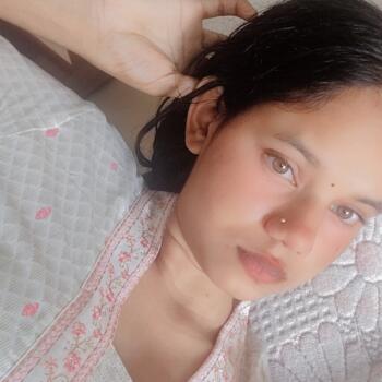 Babysitter in Faridabad: Preeti
