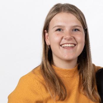Babysitter Udenhout: Astrid