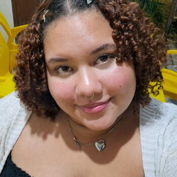 Babysitter Belém: Ana Victória Maciel