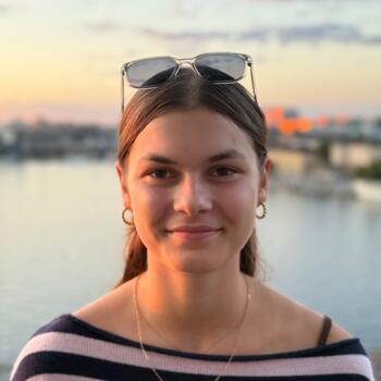 Babysitter Gießhübl: Valentina