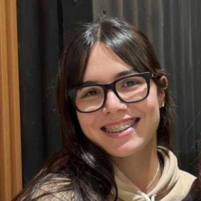 Babysitter in Rosario: Irene