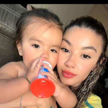 位於科罗拉多斯普林斯 的臨時保母: Destiny