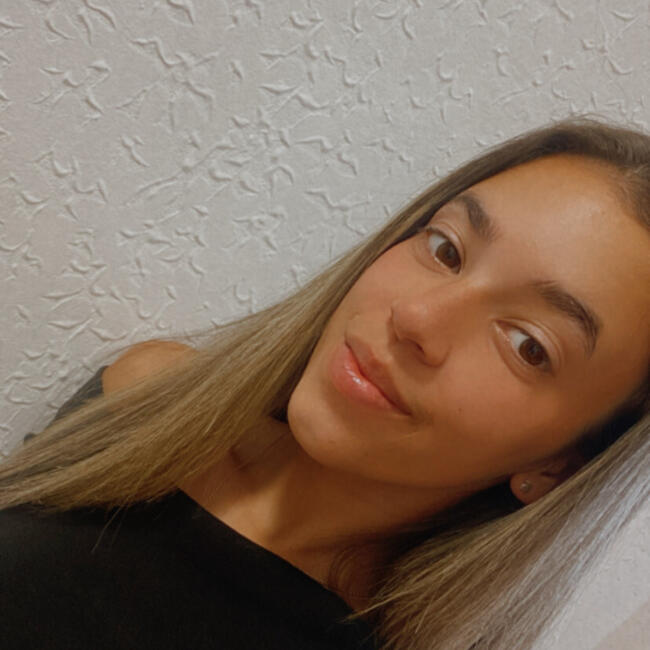 Babysitter in Vila Nova de Famalicão: Lara