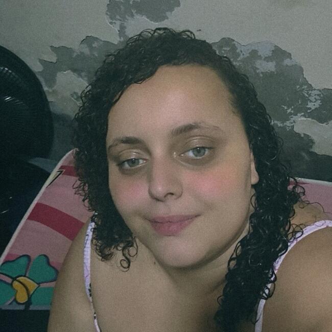 Babá em Piracicaba: Sarah