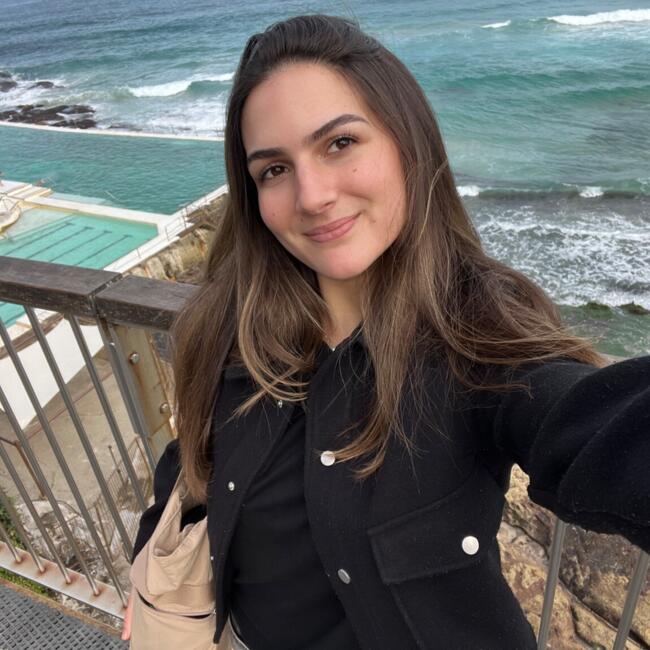 Babysitter in Sydney: Antonia