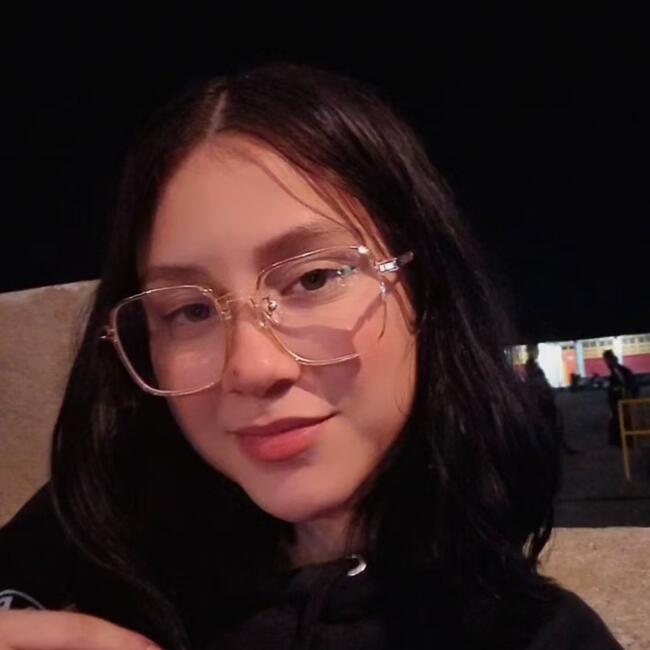 Babysitter in Águas Lindas de Goiás: Maria andrielle