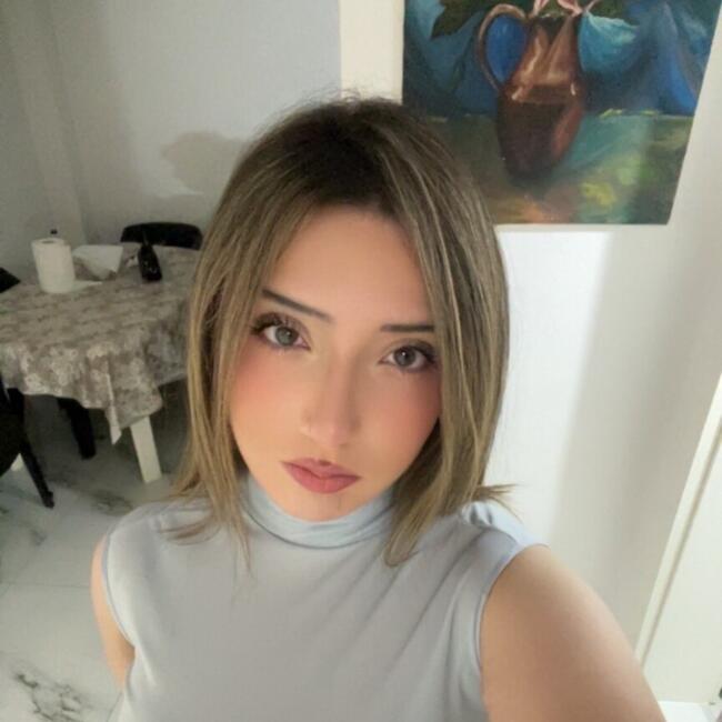 Babysitter in Macerata: Almira