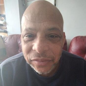 Childminder job in Birmingham: babysitting job Shen