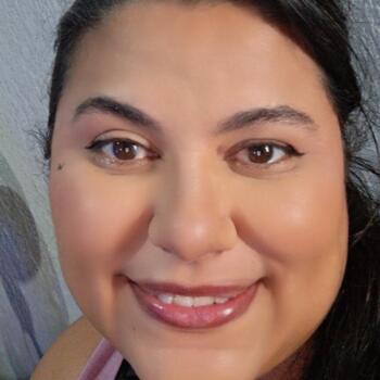 Emprego de babá em Jacareí: emprego de babá Renata