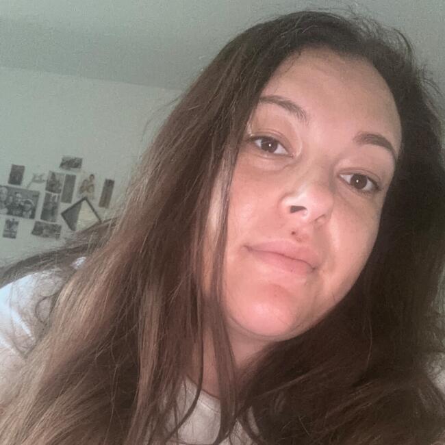 Babysitter in Alençon: Laura