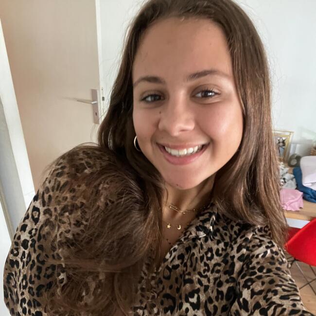 Babysitter in Rueil-Malmaison: Zoé