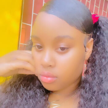 Babysitter in Kingston: Natalia