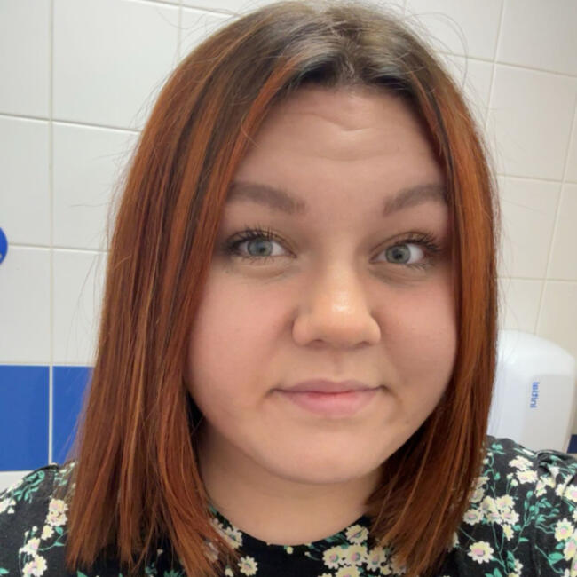 Babysitter in Llanelli: Georgina