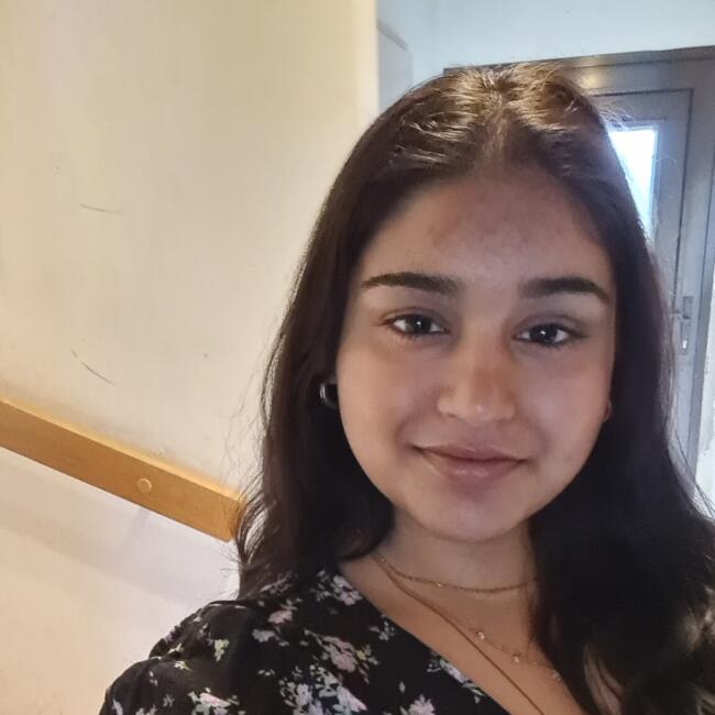 Babysitter in Cologne: Alina