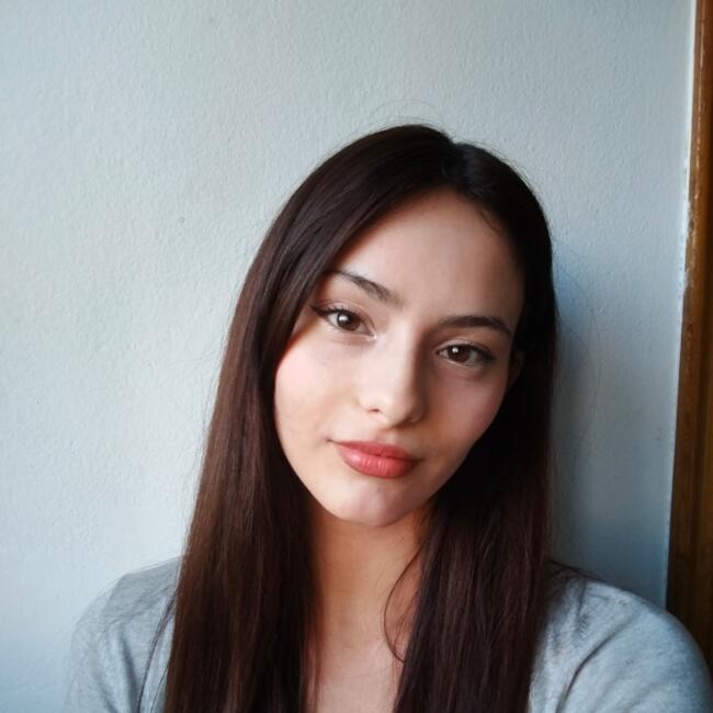 Babysitter in Santiago de Compostela: Nahia