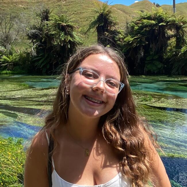 Babysitter in Papamoa: Camilla