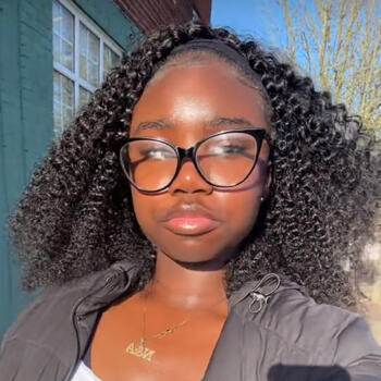 Babysitter Walsall: Adjoa