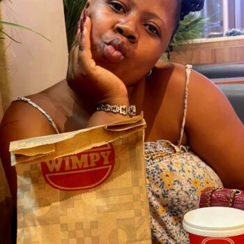 Babysitter in Durban: Nomzamo