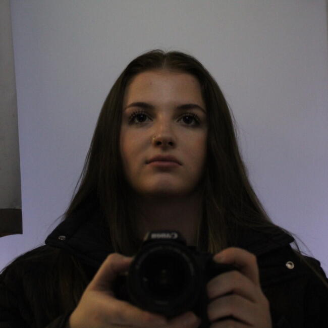 Babysitter in Woluwe-Saint-Lambert/Sint-Lambrechts-Woluwe: Maya