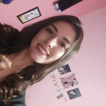 Babysitter Piracicaba: Laine