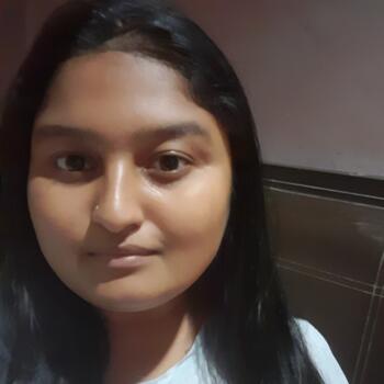 Babysitter in Kuala Lumpur: Sharma