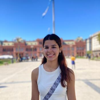 Babysitter in Ciudad de la Costa: Iohanna