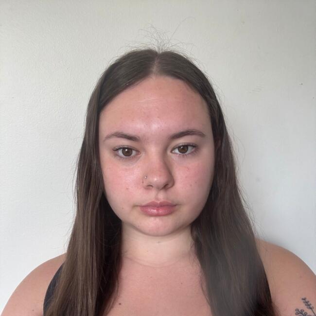 Babysitter in Sydney: Mia