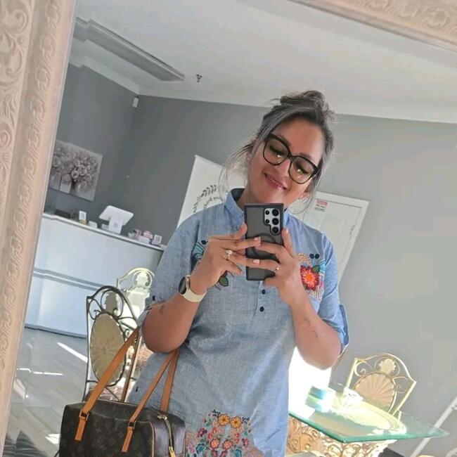 Babysitter in Managua: Ivi